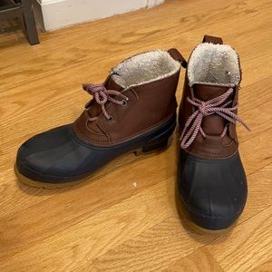 Hunter lined snow boots